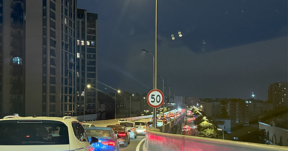 通过app网站查询到的域名网站